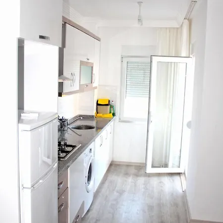 Antalya Suits Aparthotel 3*