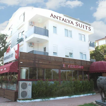 Antalya Suits 3*